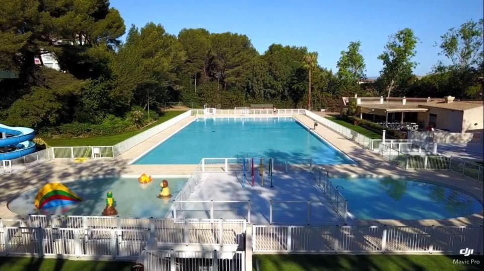 Domaine De La Coudouliere, T2 Climatise Terrasse Vue Mer Sans Vis A Vis Plage A 100M Six-Fours-les-Plages Eksteriør bilde